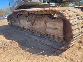Buy Kobelco 260-8 Used Excavator / 6 Buy Kobelco 260-8 Used Excavator / 6