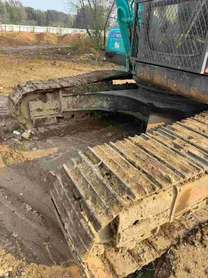 Buy Kobelco 260-8 Used Excavator / 3 Buy Kobelco 260-8 Used Excavator / 3