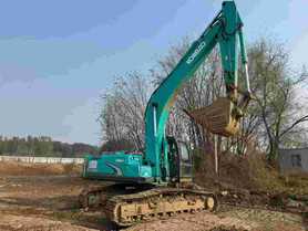 Buy Kobelco 260-8 Used Excavator / 2 Buy Kobelco 260-8 Used Excavator / 2