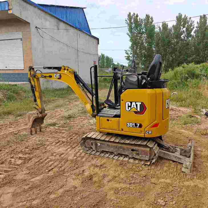 Buy Caterpillar 301.7CR Used Excavator / 1