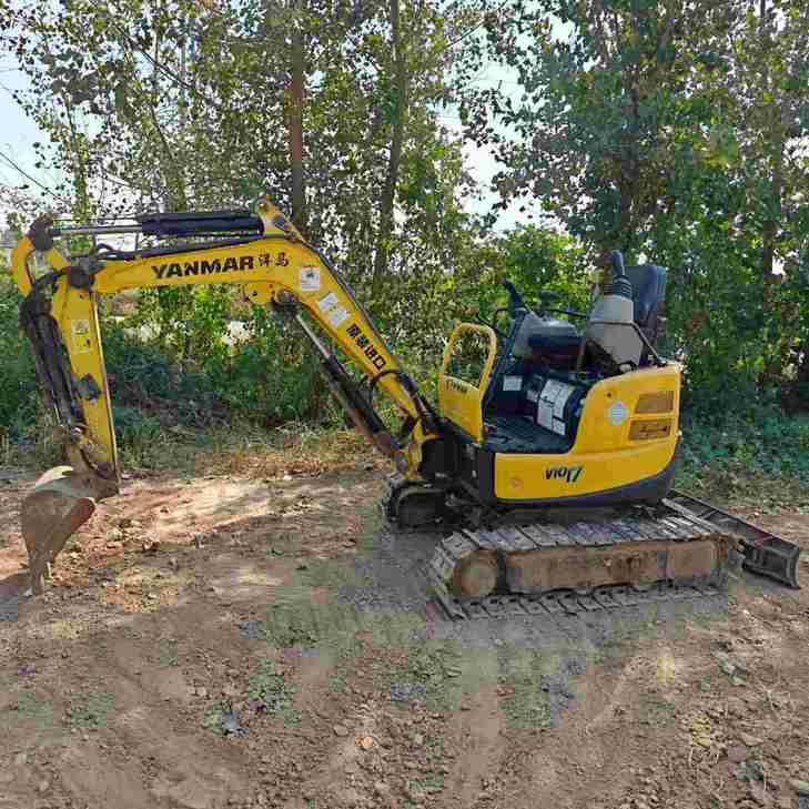 Buy Yanmar VIO17 Used Excavator / 1