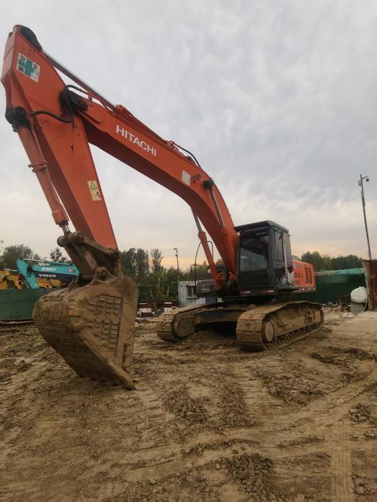 Buy Hitachi 350 Used Excavator / 1