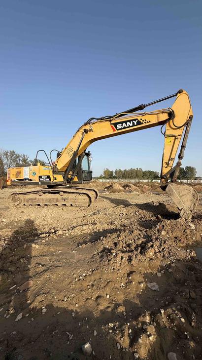 Buy Sany 215C-9 Used Excavator / 1