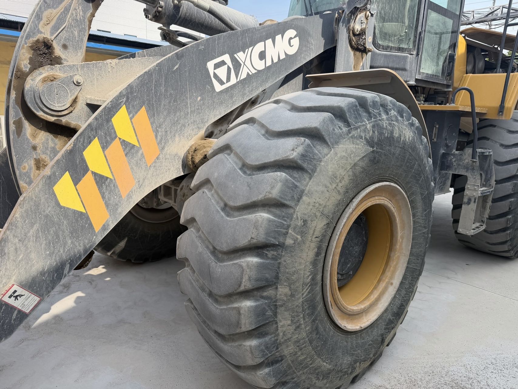 Buy XCMG GR200 Used Loader / 8