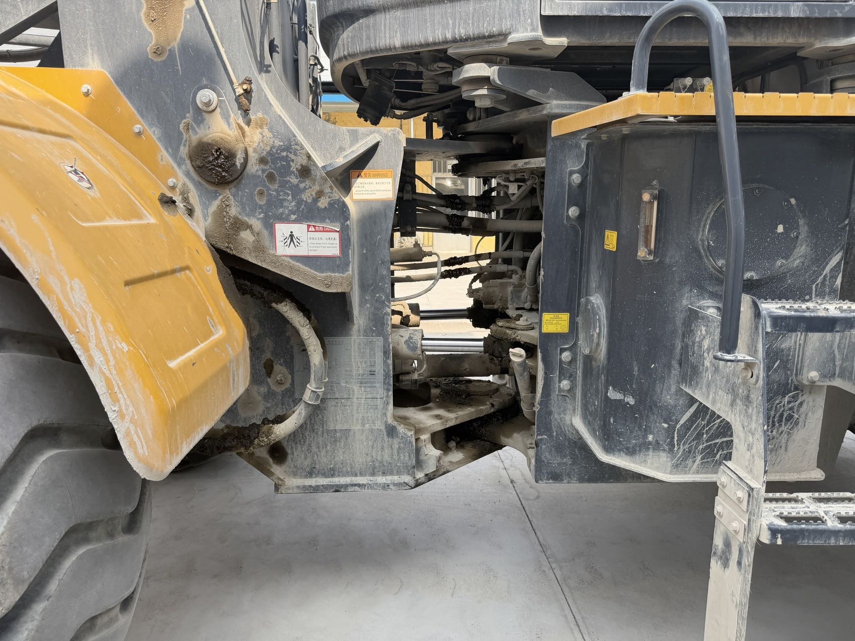 Buy XCMG GR200 Used Loader / 4