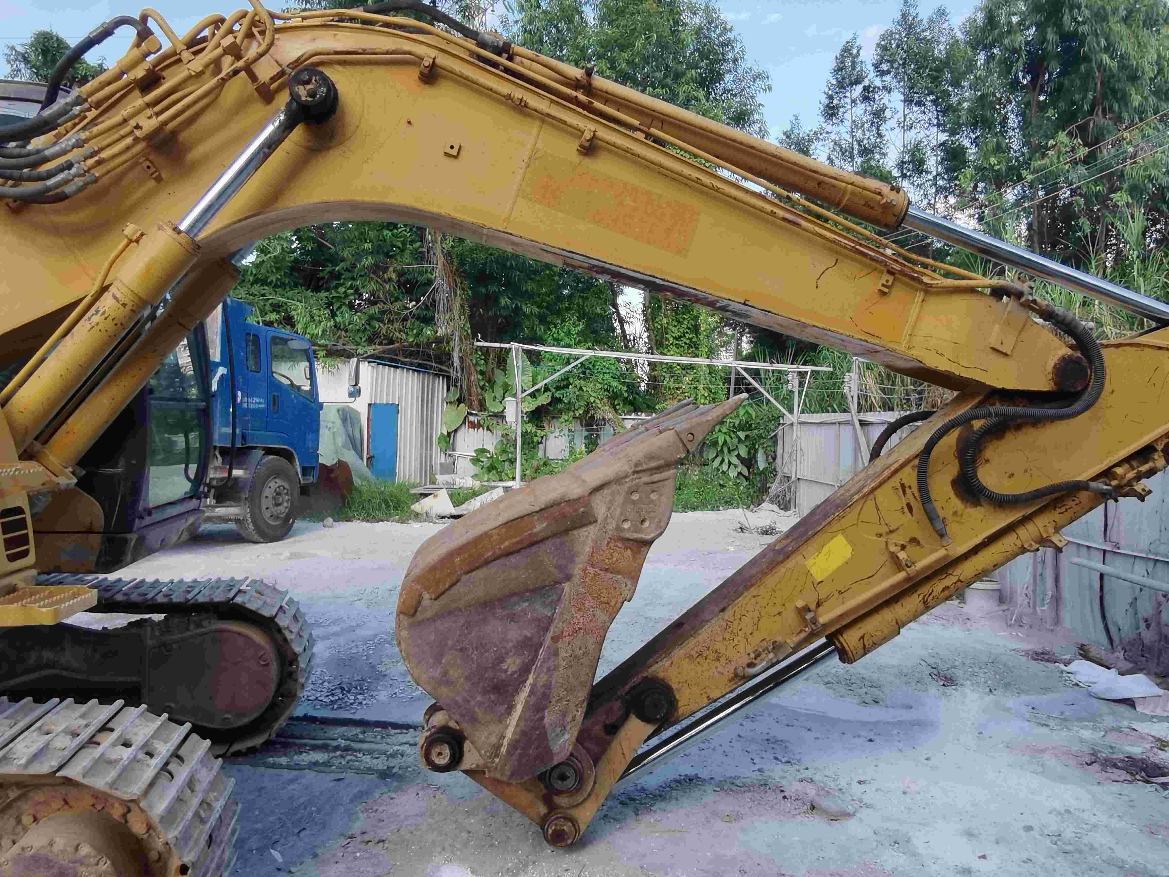 Buy Caterpillar 307E Used Excavator / 9