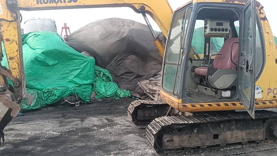 Buy Komatsu PC60-7 Used Excavator / 2