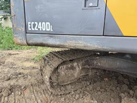 Buy Volvo 240BLC Used Excavator / 3 Buy Volvo 240BLC Used Excavator / 3