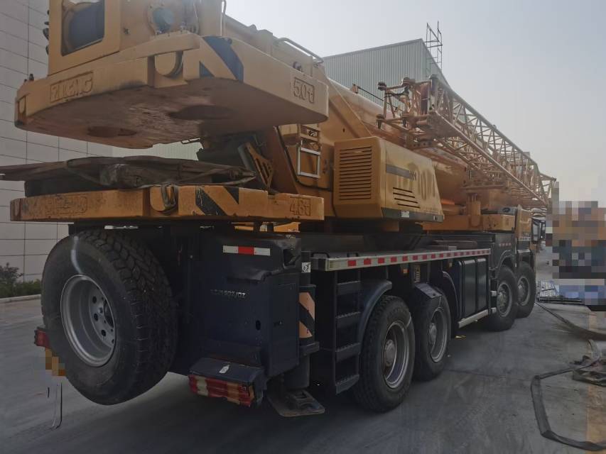 Buy XCMG QY80K6C Used Crane / 7