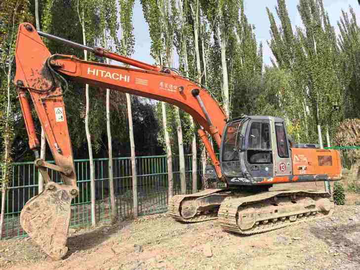 Buy Hitachi ZX240-3G Used Excavator / 1