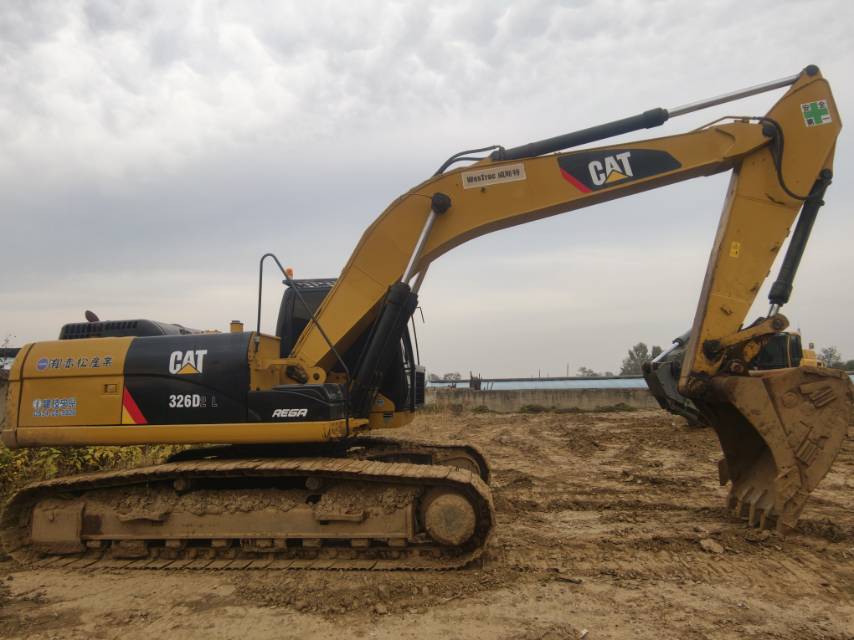 Buy Caterpillar 326DL Used Excavator / 3