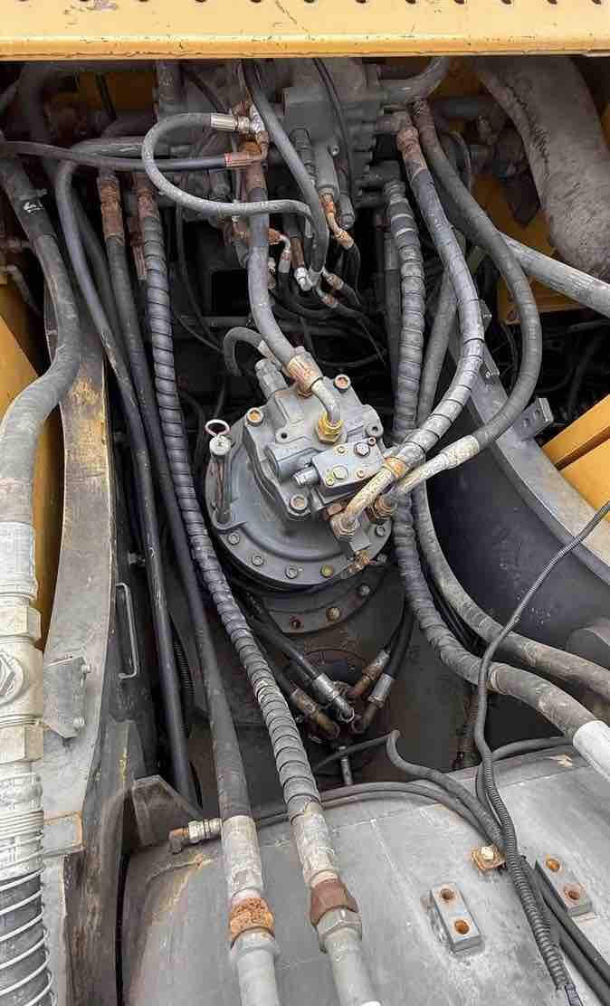Buy Volvo 240BLC Used Excavator / 5