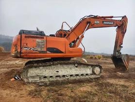 Buy Doosan DH220 Used Excavator / 3 Used Doosan DH220 Excavator 2012 Model / 3
