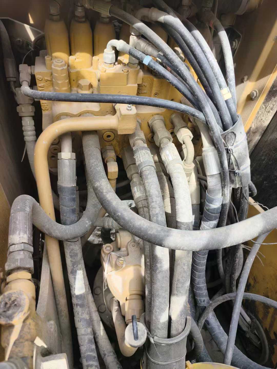 Used Hitachi ZX240 Excavator 2010 Model