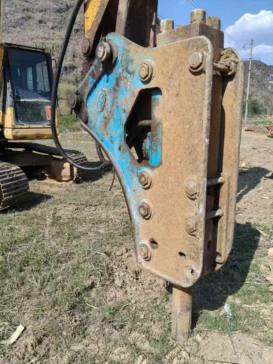 Used Komatsu PW200-7 Excavator 2016 Model / 7