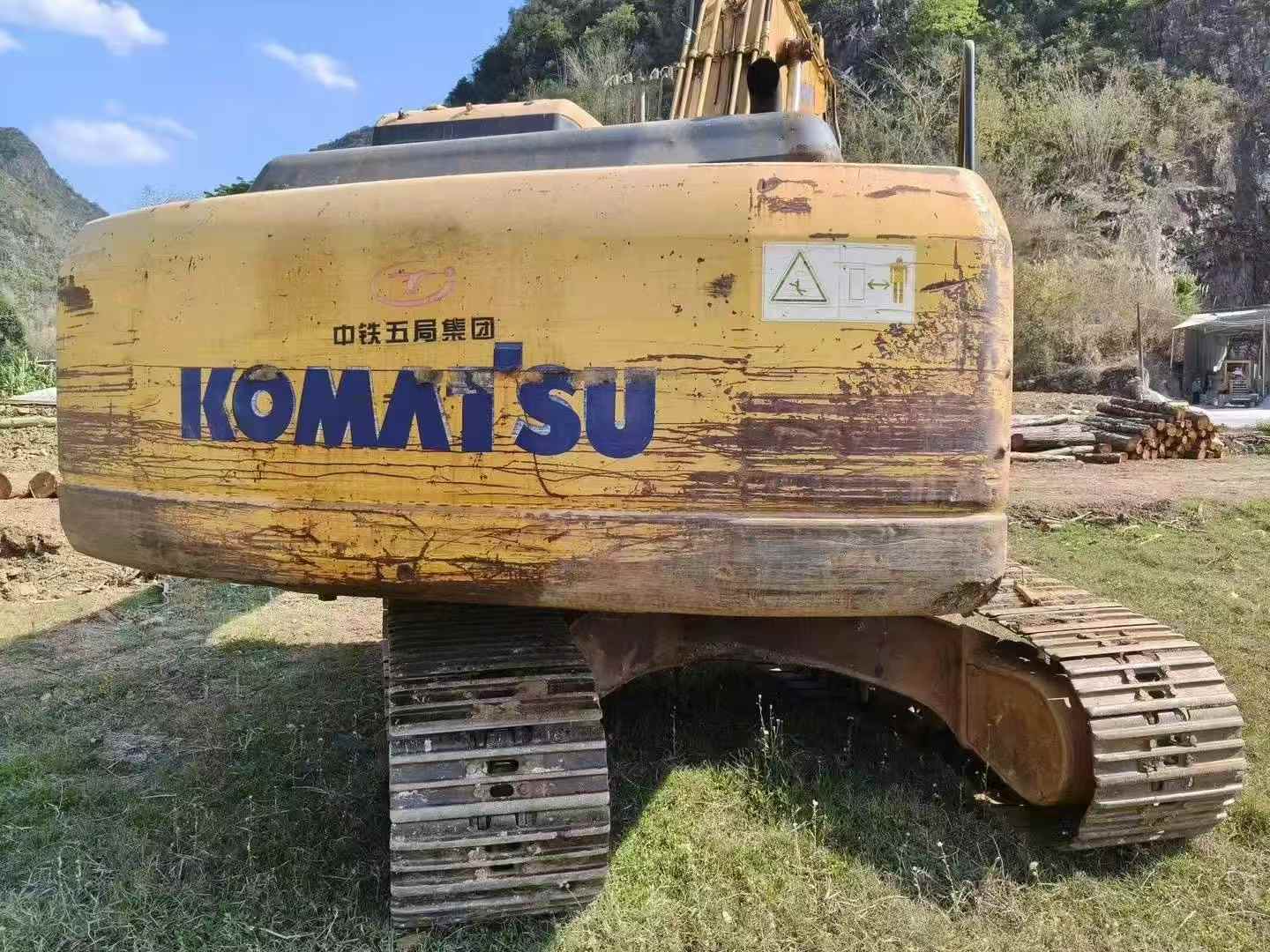 Used Komatsu PW200-7 Excavator 2016 Model / 6