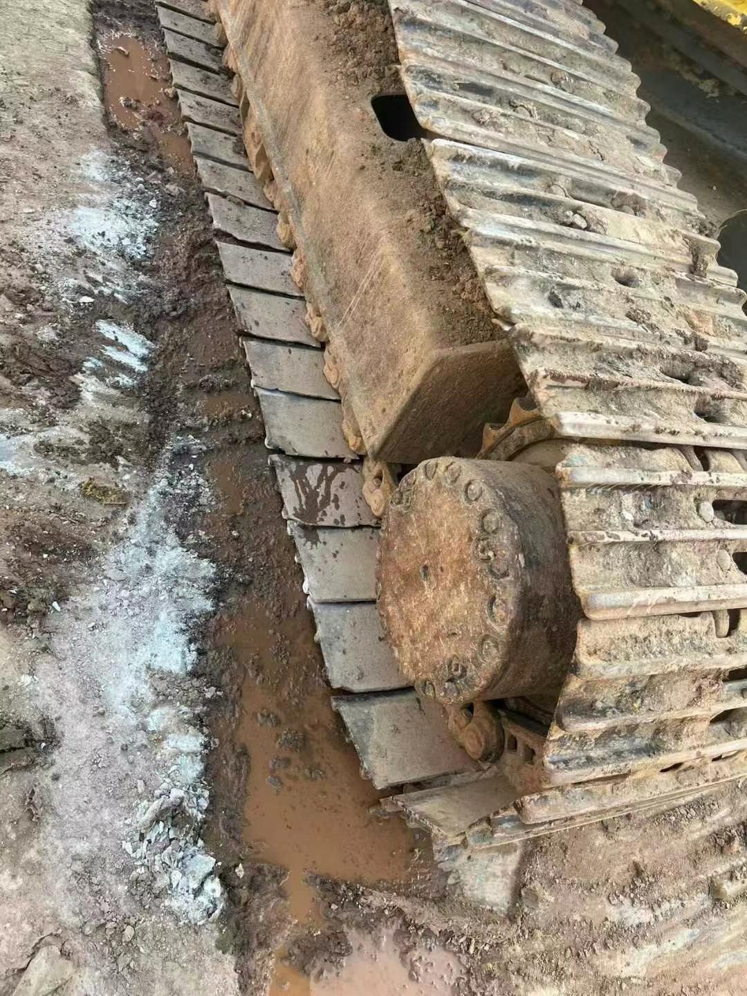 Used Komatsu PW200-7 Excavator 2016 Model / 7