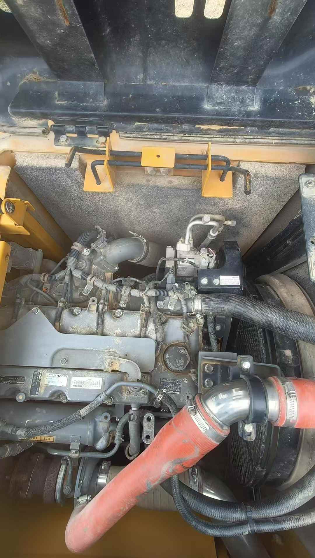 Used Sany SY135 Excavator 2020 Model / 2