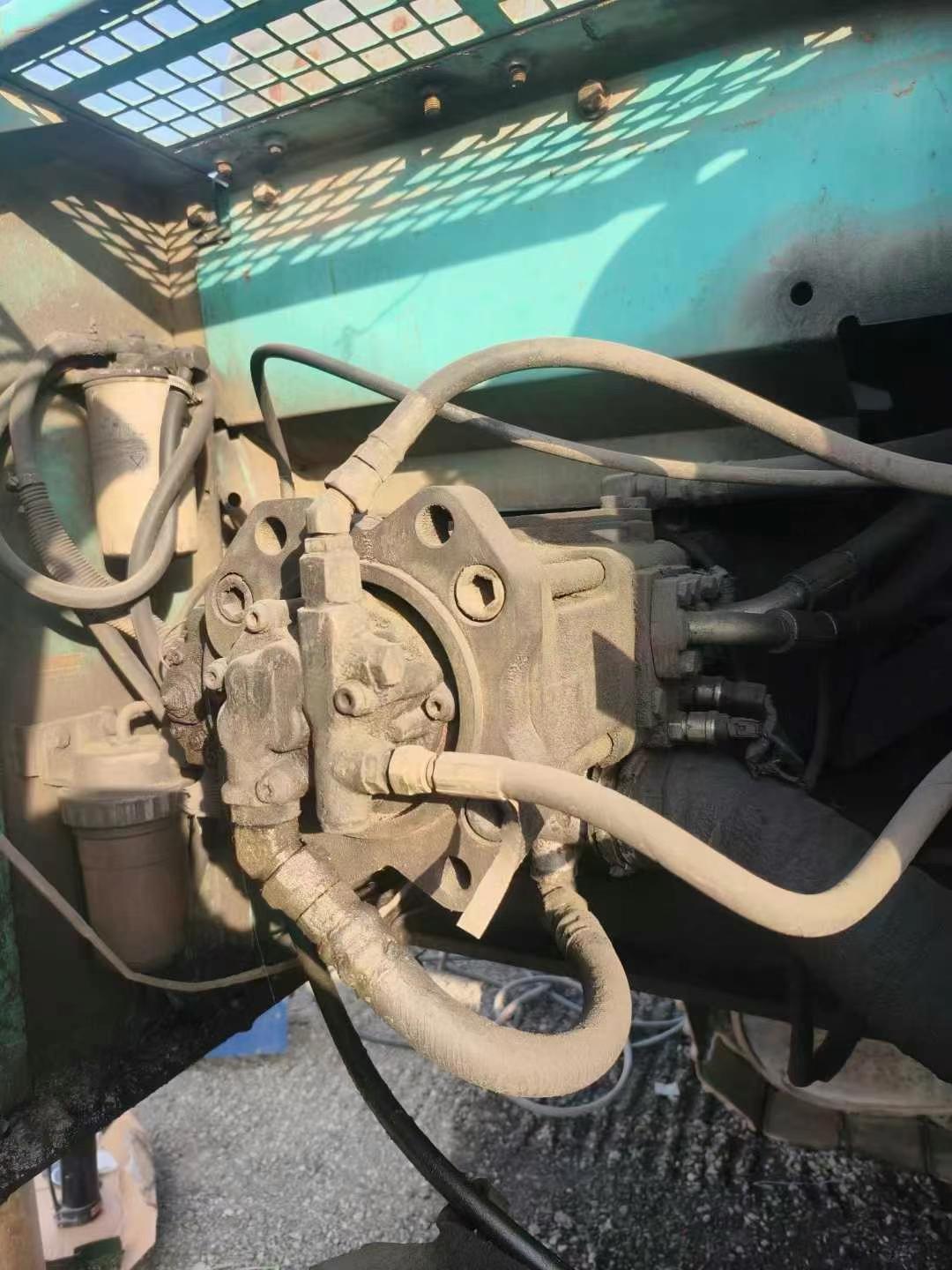 Used Kobelco SK210 Excavator 2016 Model / 6