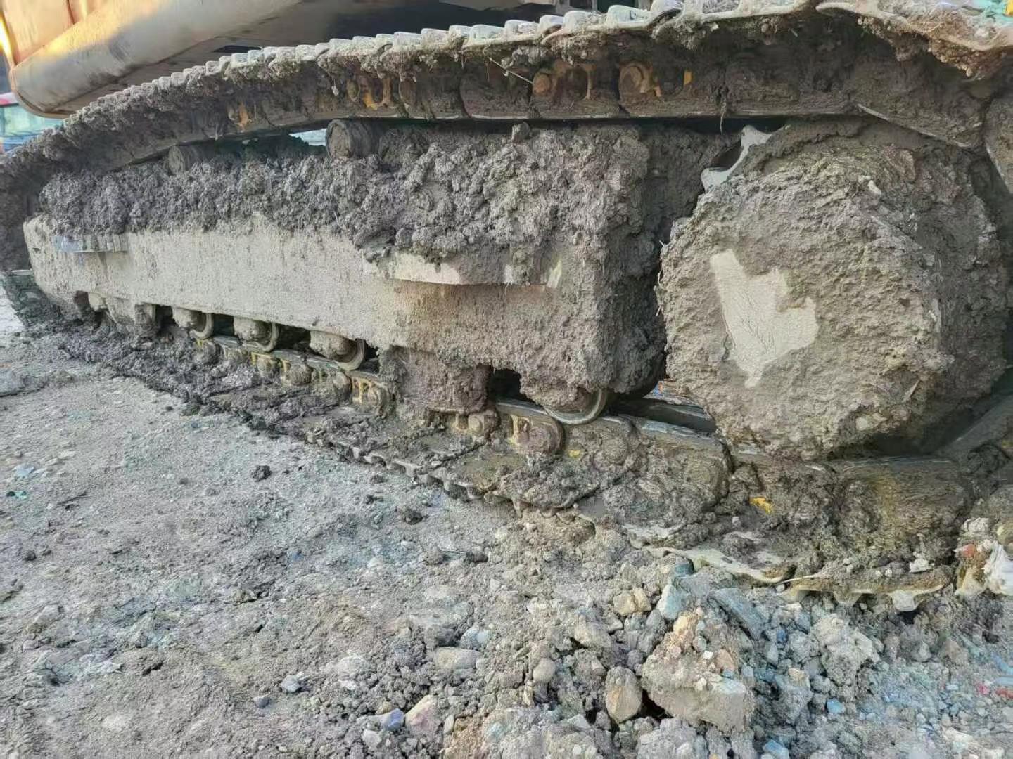 Used Hitachi ZAXIS200 Excavator 2016 Model / 8