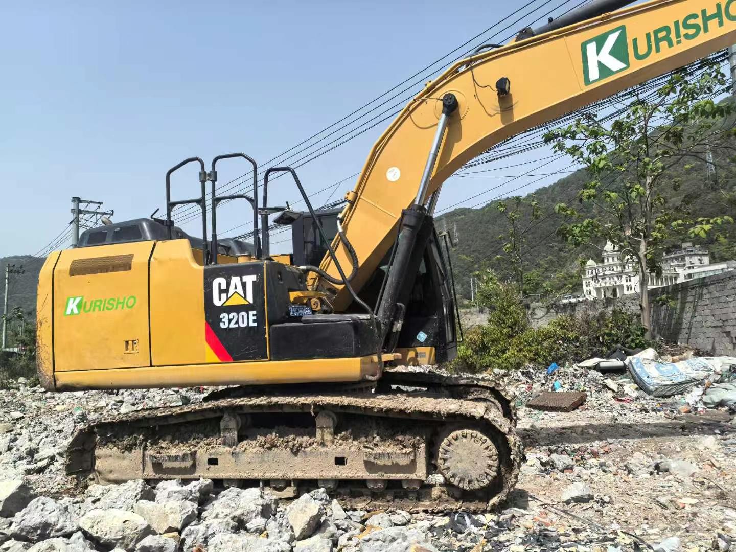 Used Caterpillar 320E Excavator 2019 Model / 3