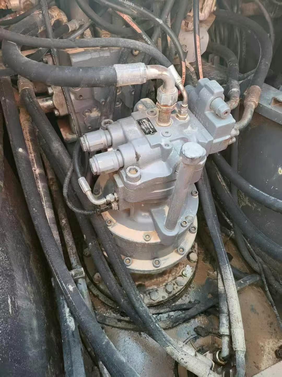 Used Hitachi ZAXIS200 Excavator 2016 Model / 7