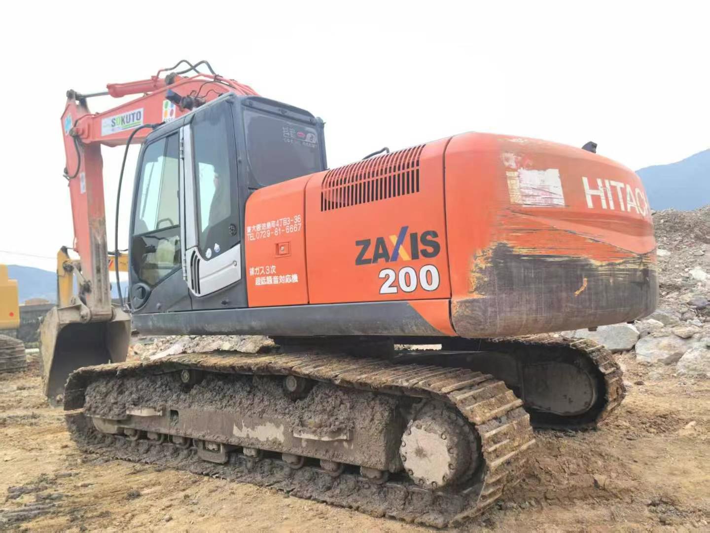 Used Hitachi ZAXIS200 Excavator 2016 Model / 3