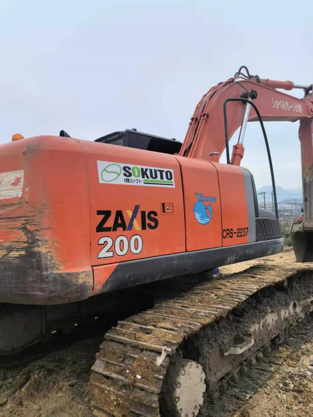Used Hitachi ZAXIS200 Excavator 2016 Model / 4