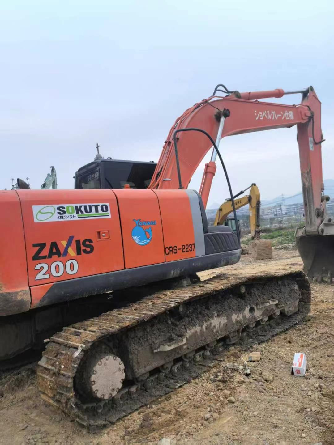 Used Hitachi ZAXIS200 Excavator 2016 Model / 5