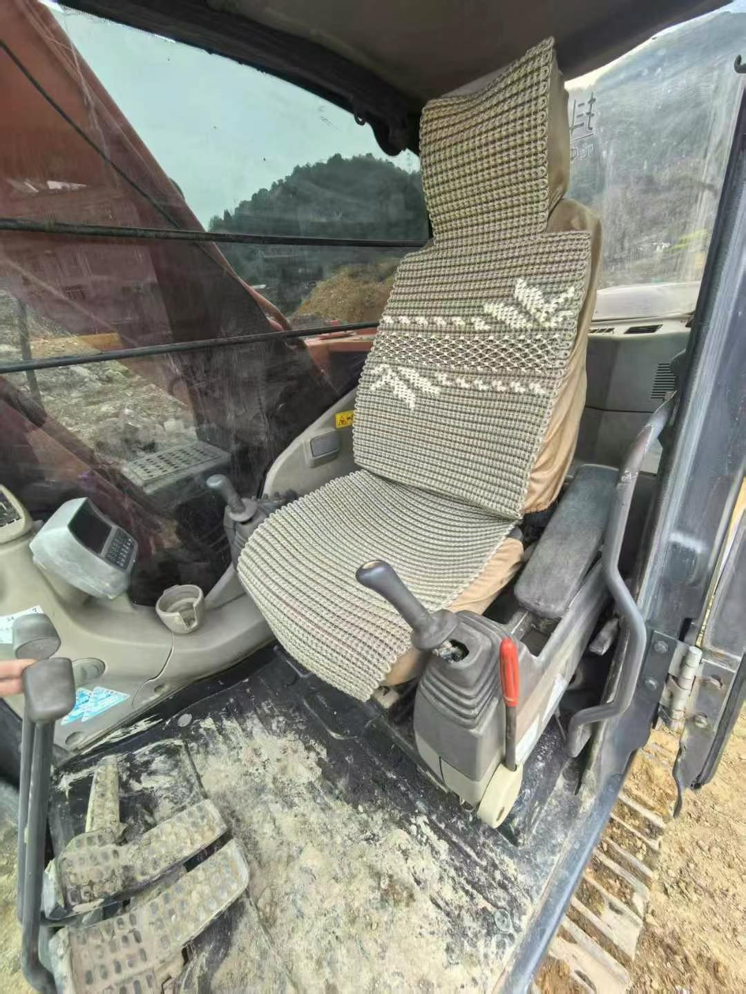 Used Hitachi ZAXIS200 Excavator 2016 Model / 8