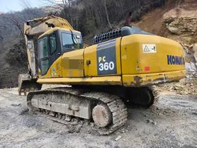 Buy Komatsu PC60 Used Excavator / 2 Used Komatsu PC60 Excavator 2016 Model / 2