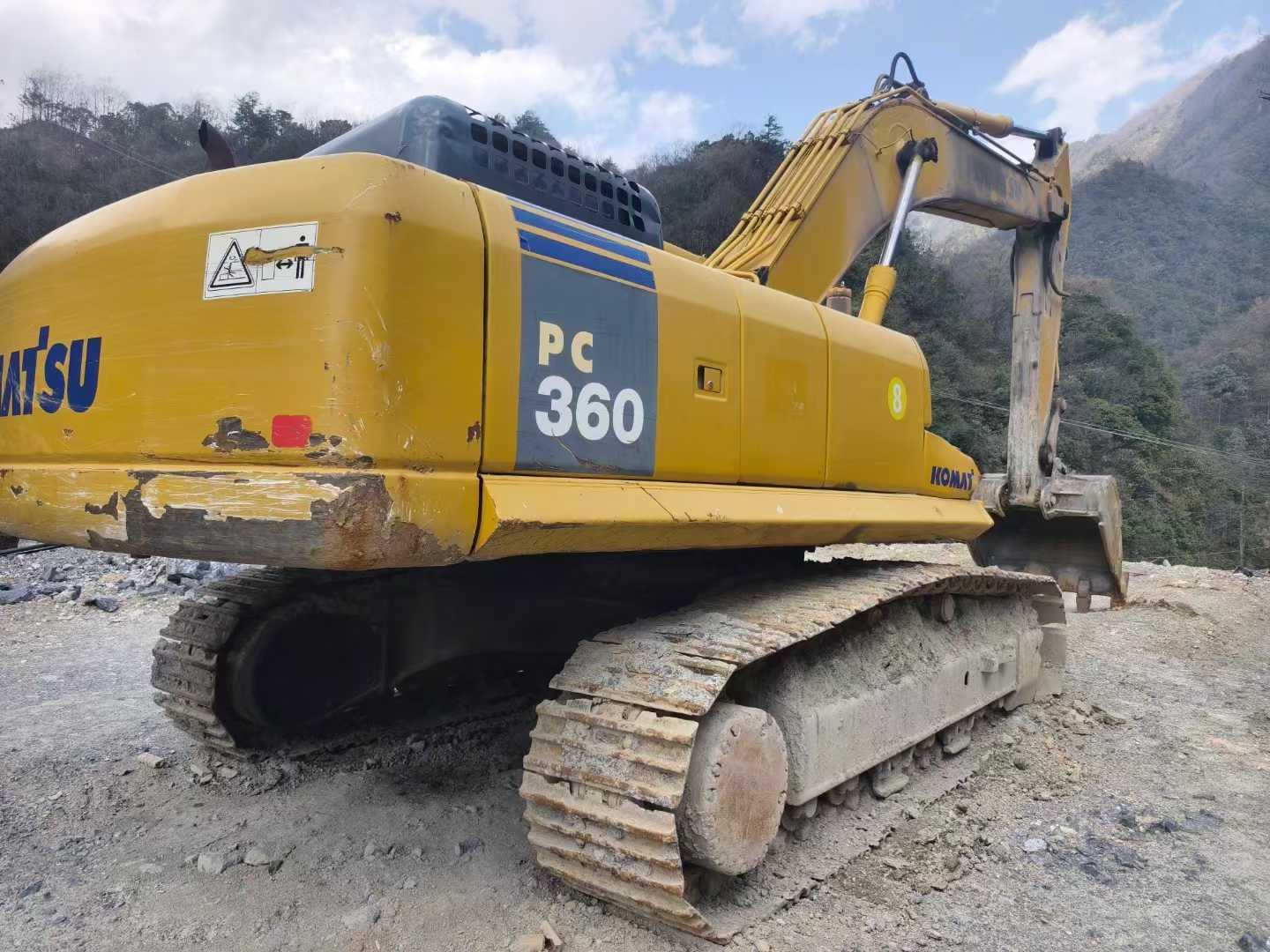 Used Komatsu PC60 Excavator 2016 Model / 5