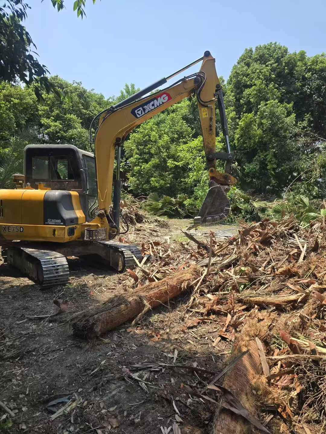 Used XCMG XE60 Excavator 2020 Model / 3