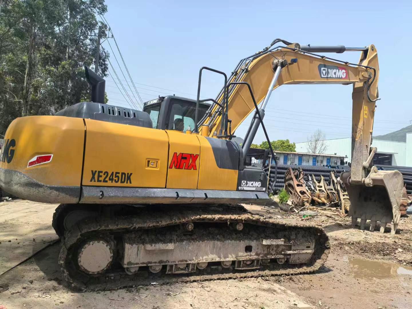 Used XCMG XE245GH Excavator 2021 Model / 7