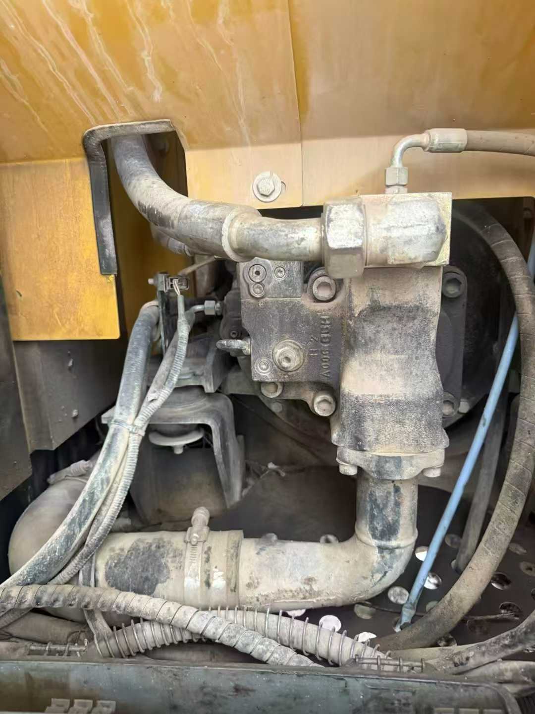 Used XCMG XE75WD Excavator 2022 Model / 4