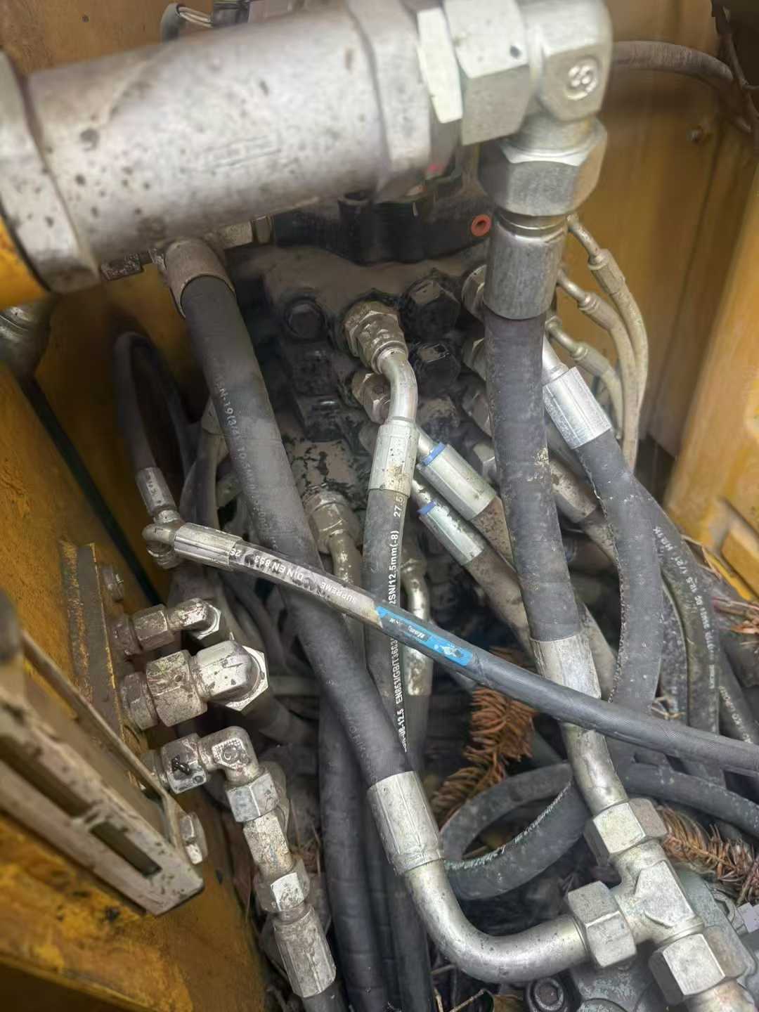 Used XCMG XE75WD Excavator 2022 Model / 5