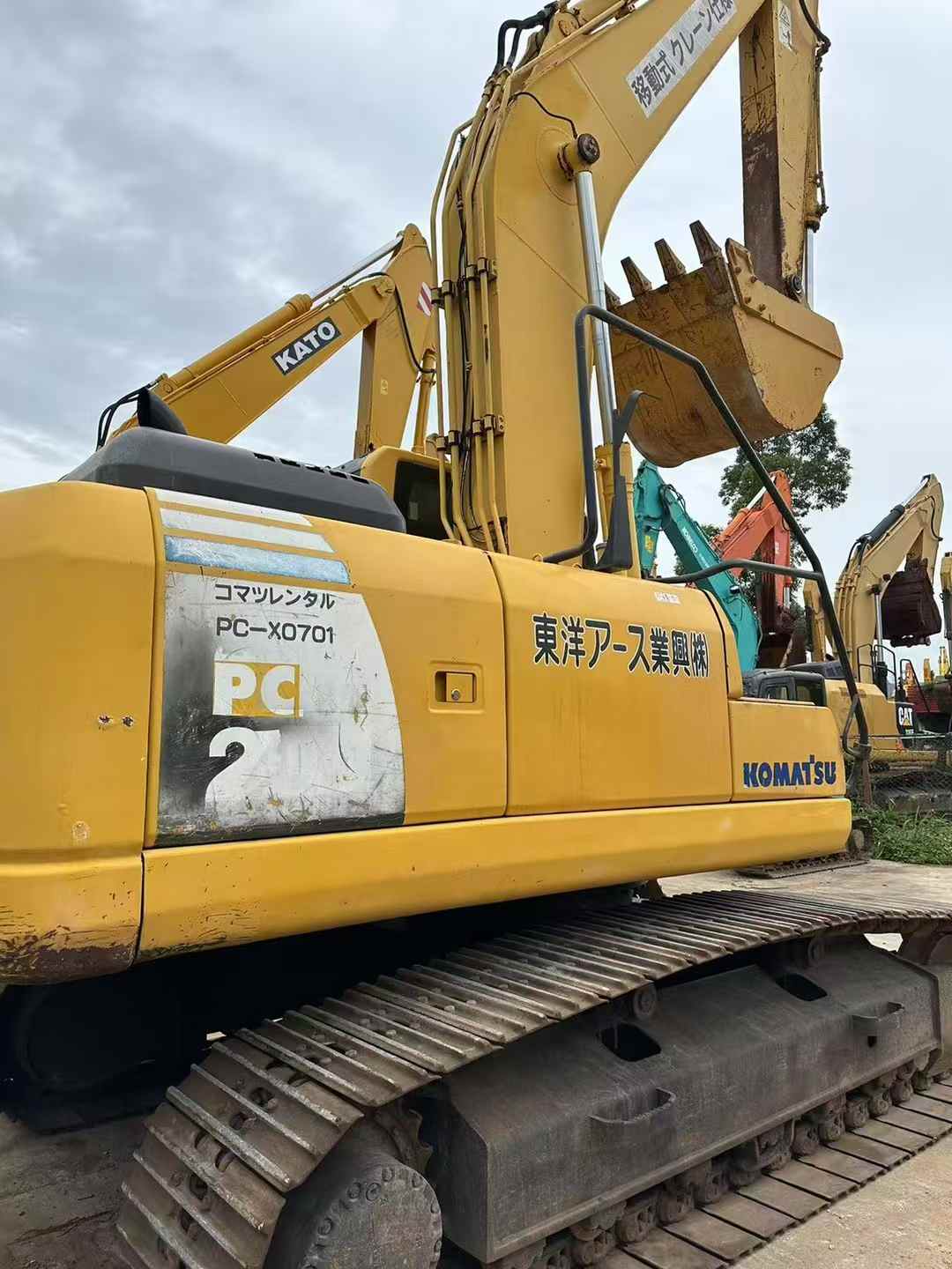 Used Komatsu PC200-8N1 Excavator 2016 Model / 2