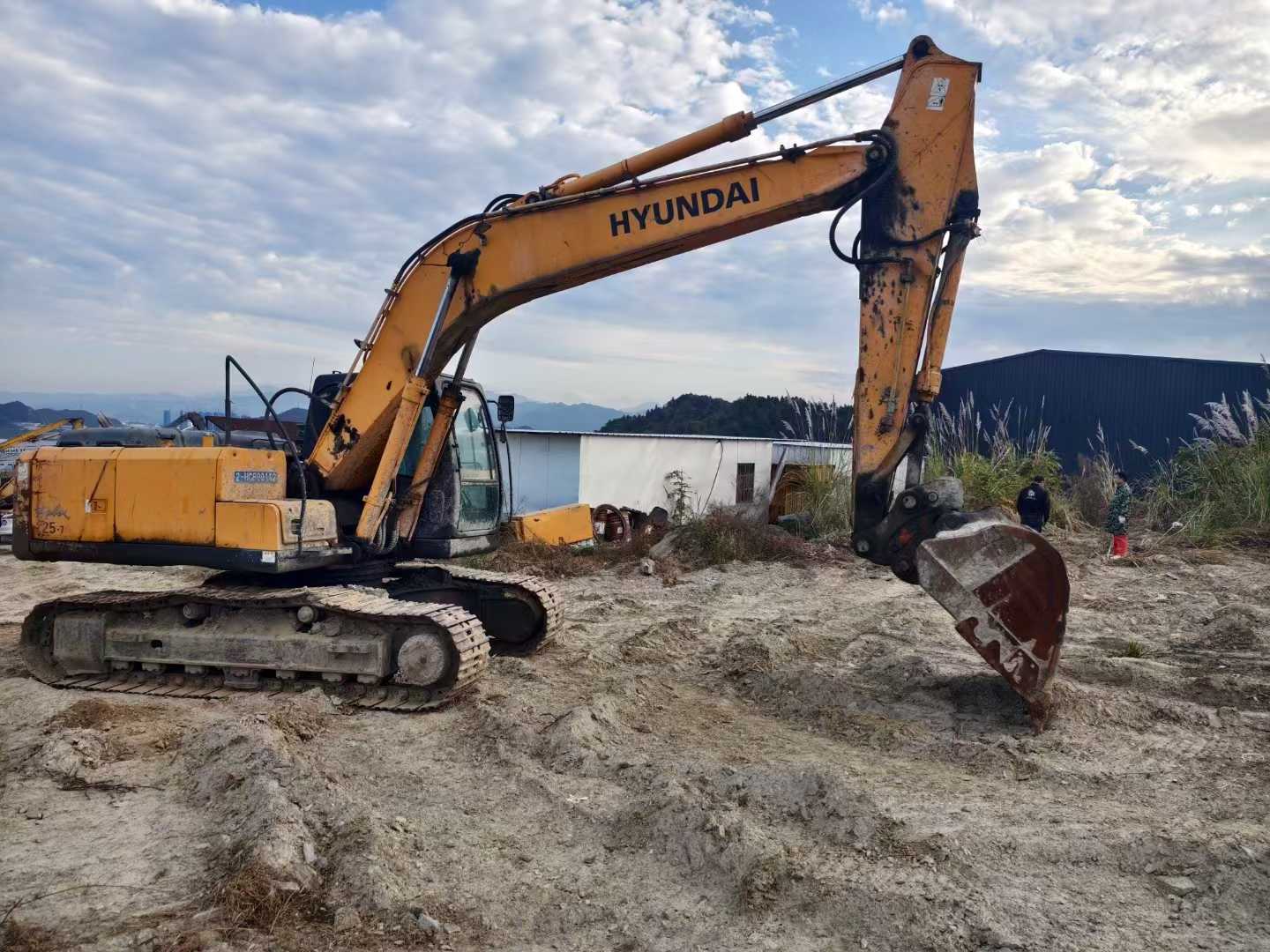 Used Hyundai R215VSN Excavator 2010 Model