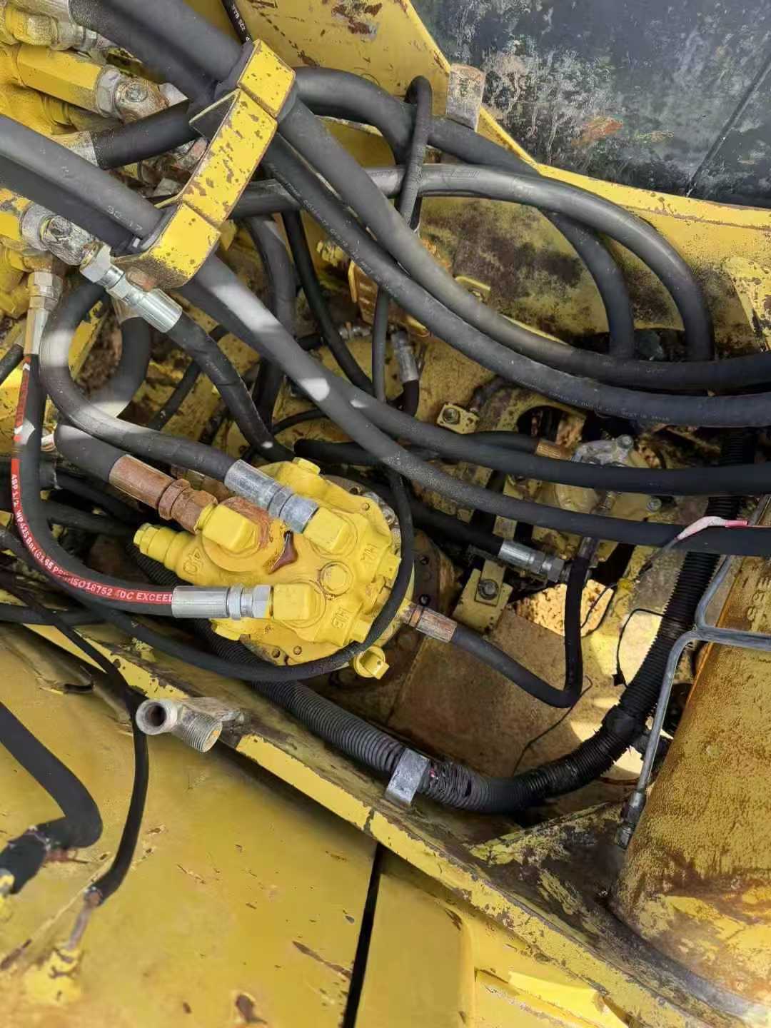 Used Komatsu PW100 Excavator 2016 Model / 6