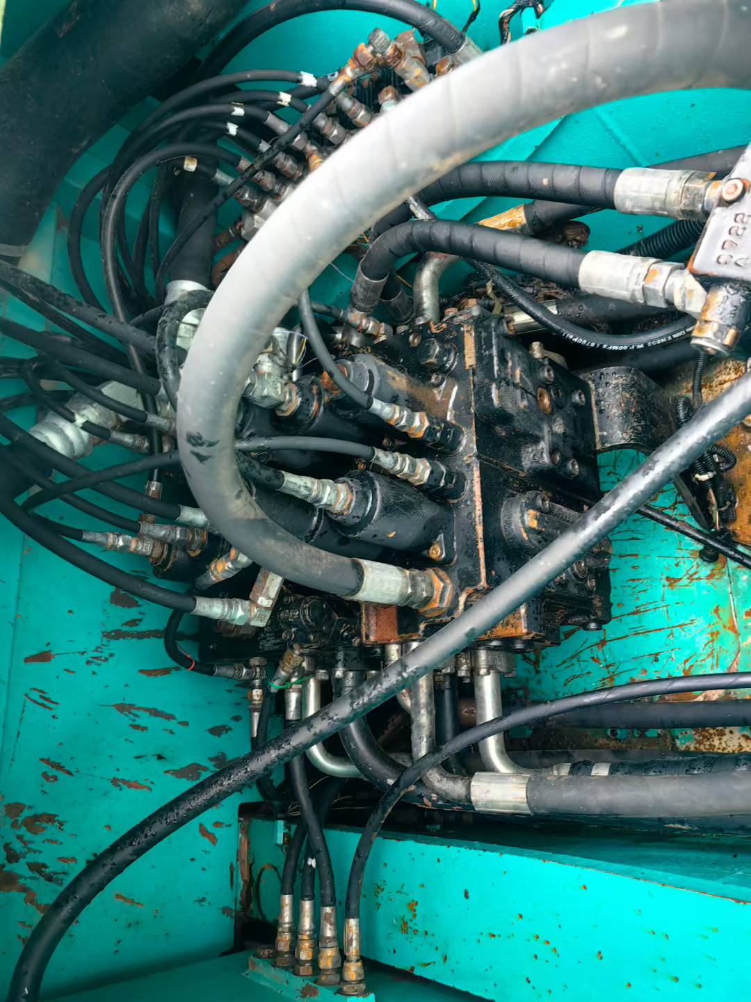 Used Kobelco SK210 Excavator 2016 Model / 7