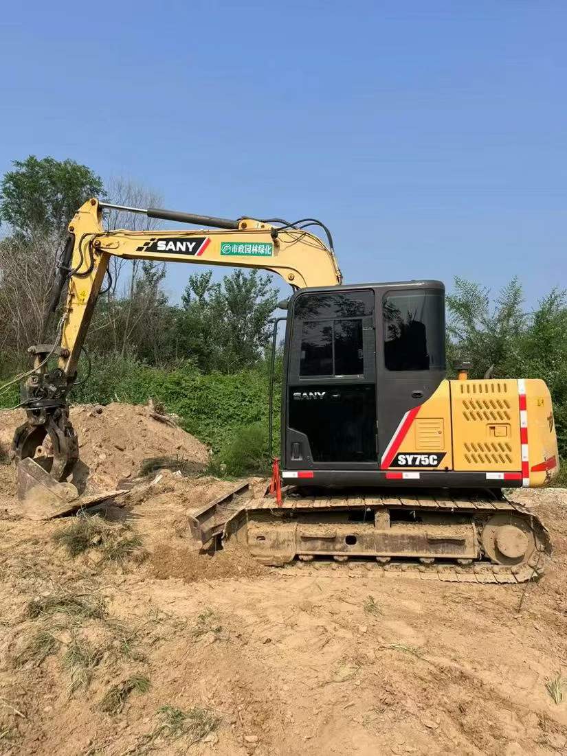 Used Sany SY75 Excavator 2016 Model