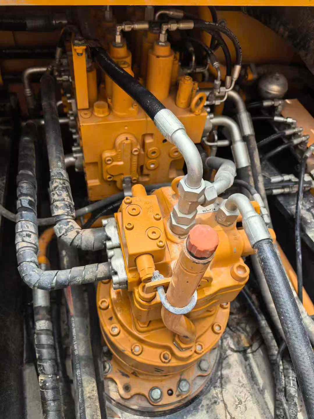 Used Sany SY245H Excavator 2021 Model / 6