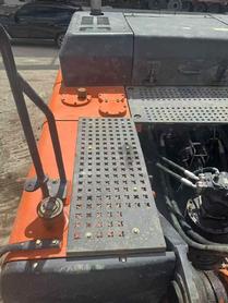 Купить Подержанный Экскаватор Doosan DH420LC-7 / 3 Купить Подержанный Экскаватор Doosan DH420LC-7 / 3