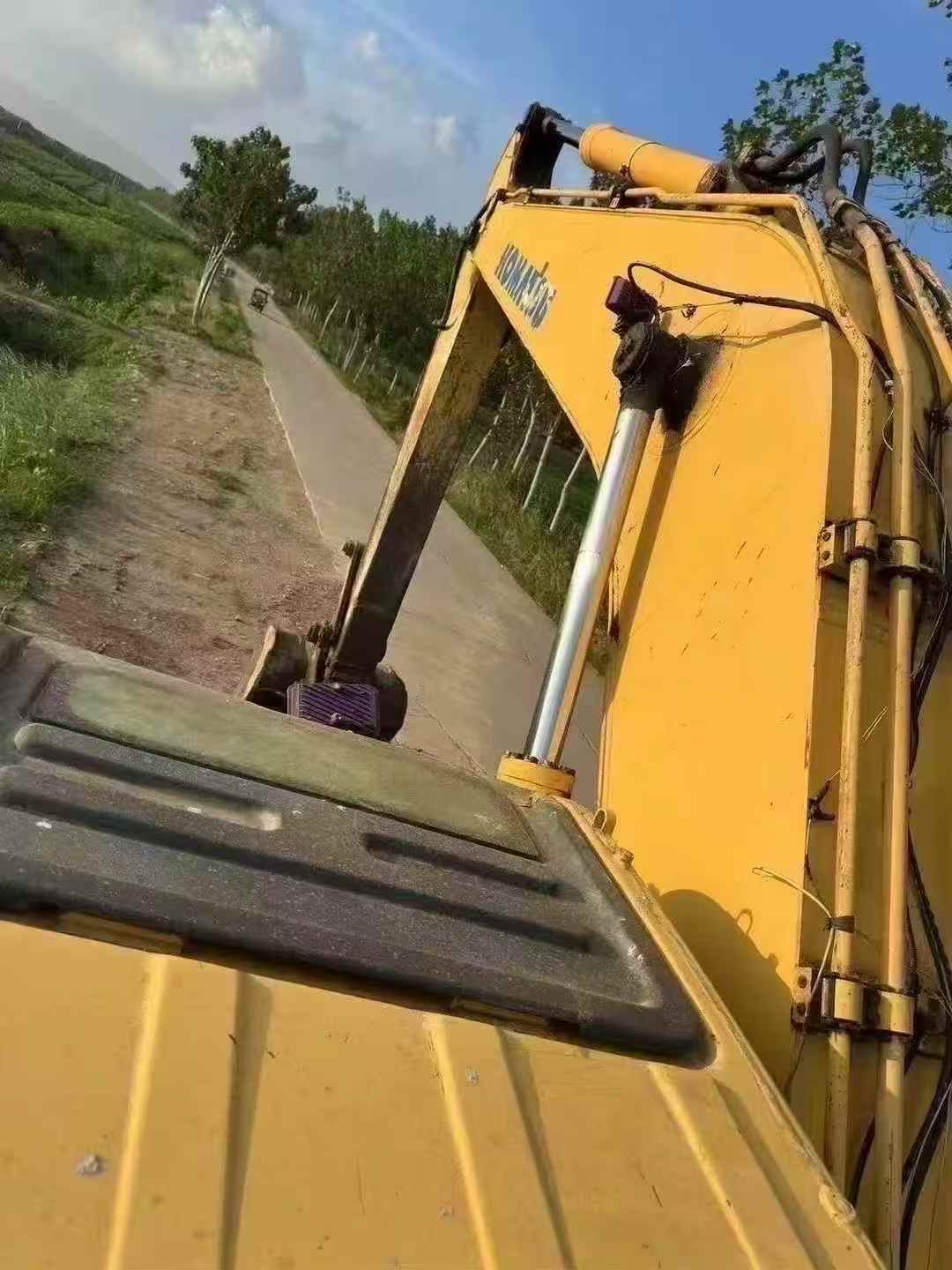 Used Komatsu PC200-8 Excavator 2016 Model / 6