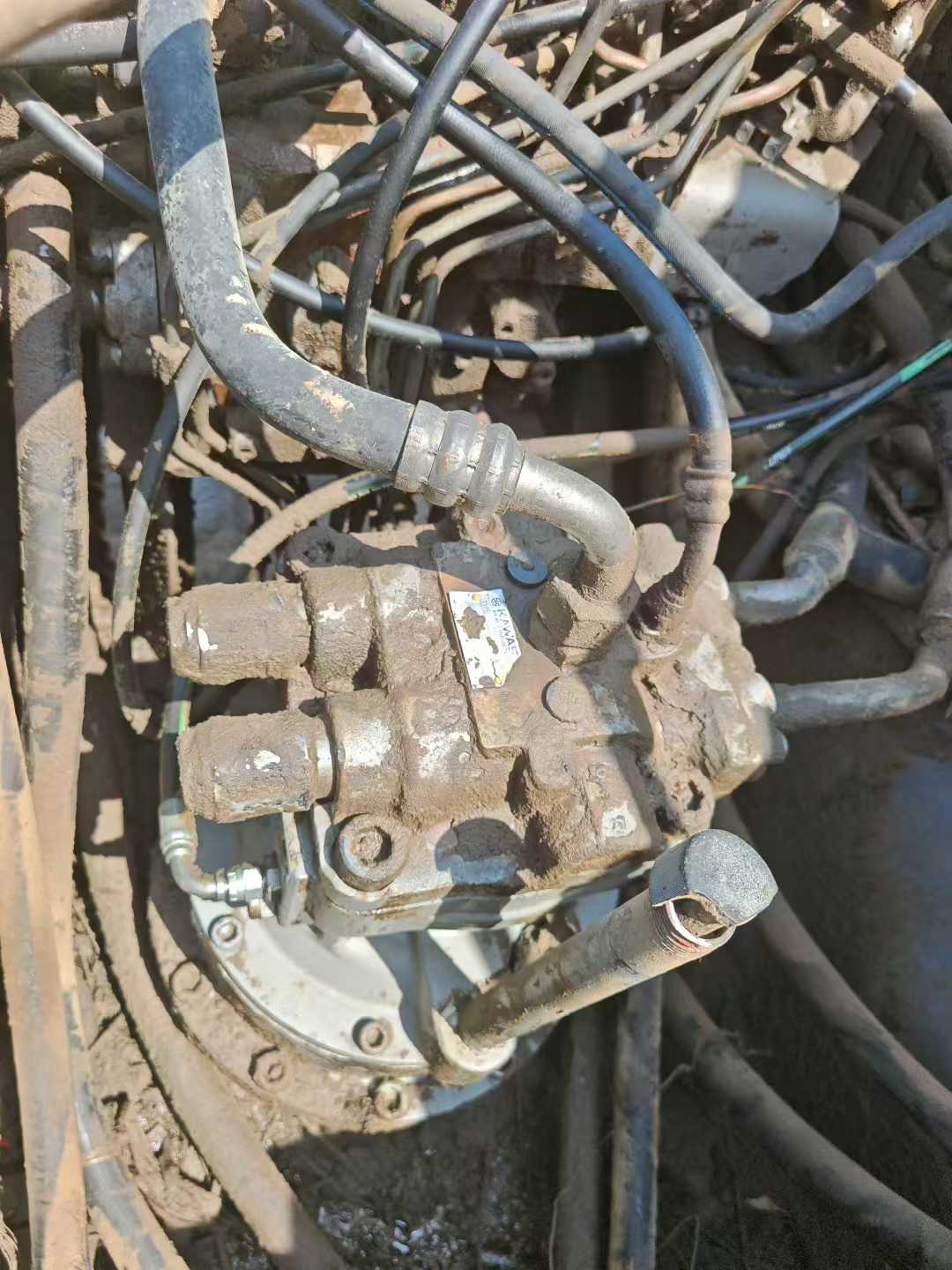 Купить Подержанный Экскаватор Hitachi EX200 / 6