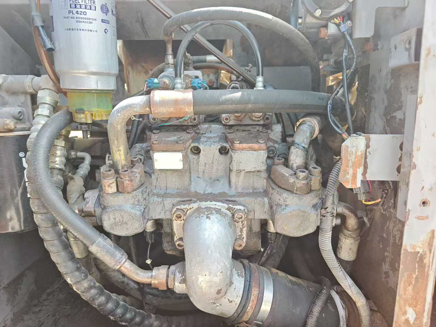 Купить Подержанный Экскаватор Hitachi EX200 / 5