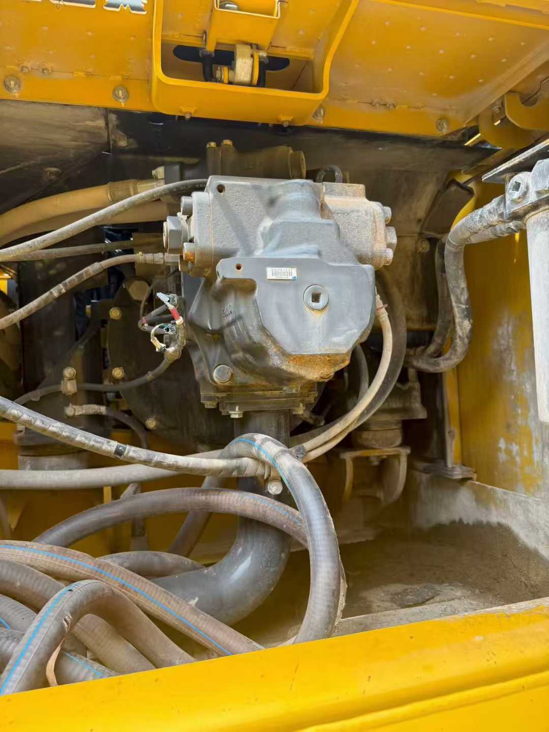 Used Komatsu PC60-8 Excavator 2020 Model / 8