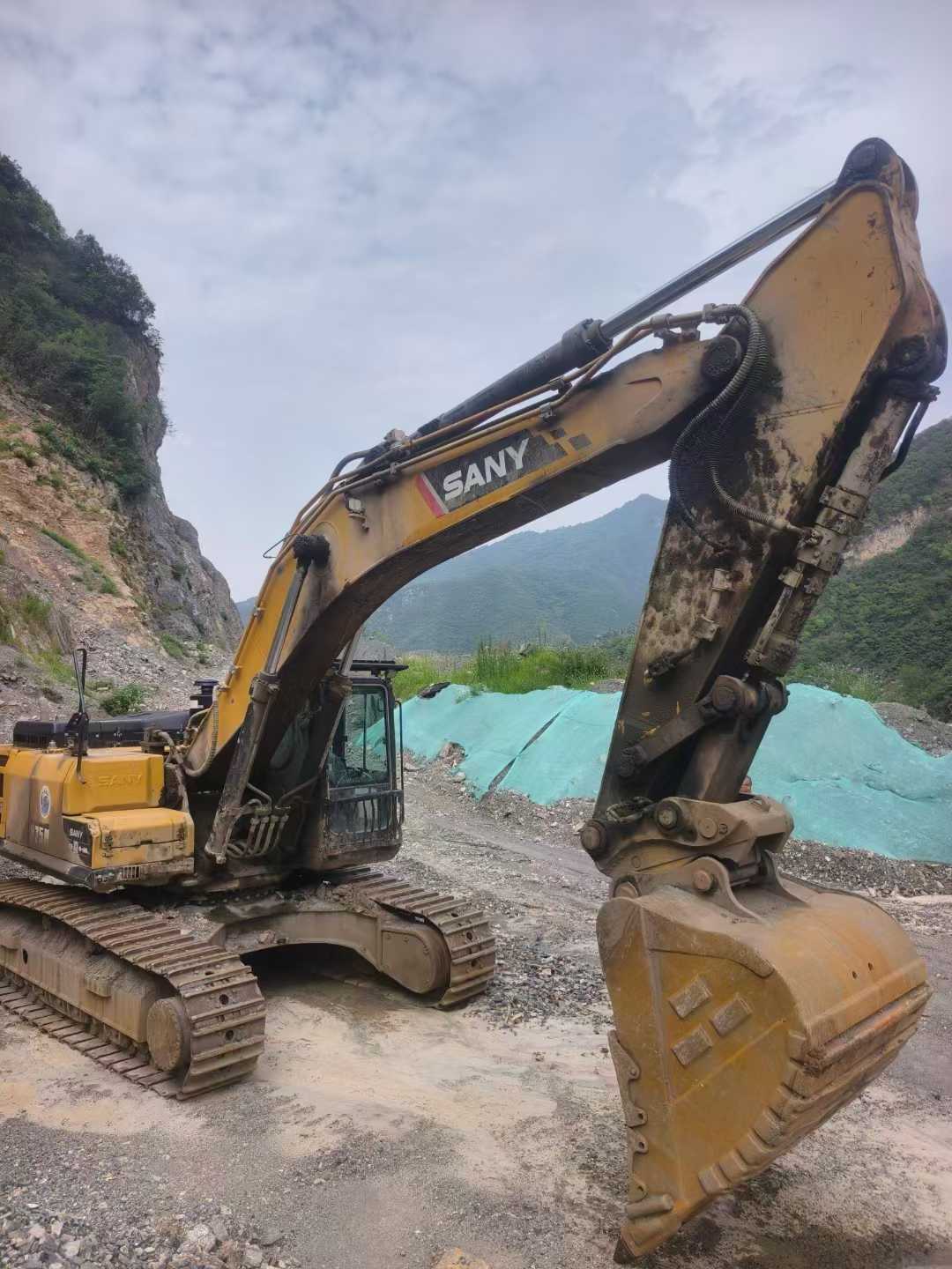 Used Sany SY75 Excavator 2020 Model