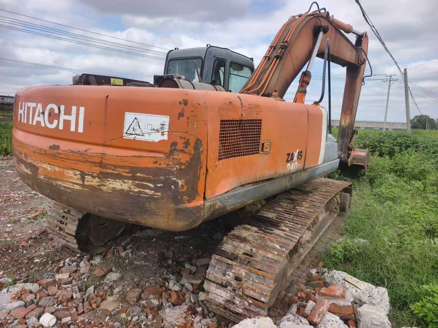 Buy Hitachi ZX240-3 Used Excavator / 3 Used Hitachi ZX240-3 Excavator 2010 Model / 3