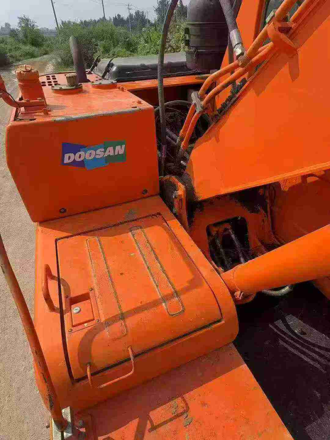 Used Doosan DX15 Excavator 2010 Model / 5